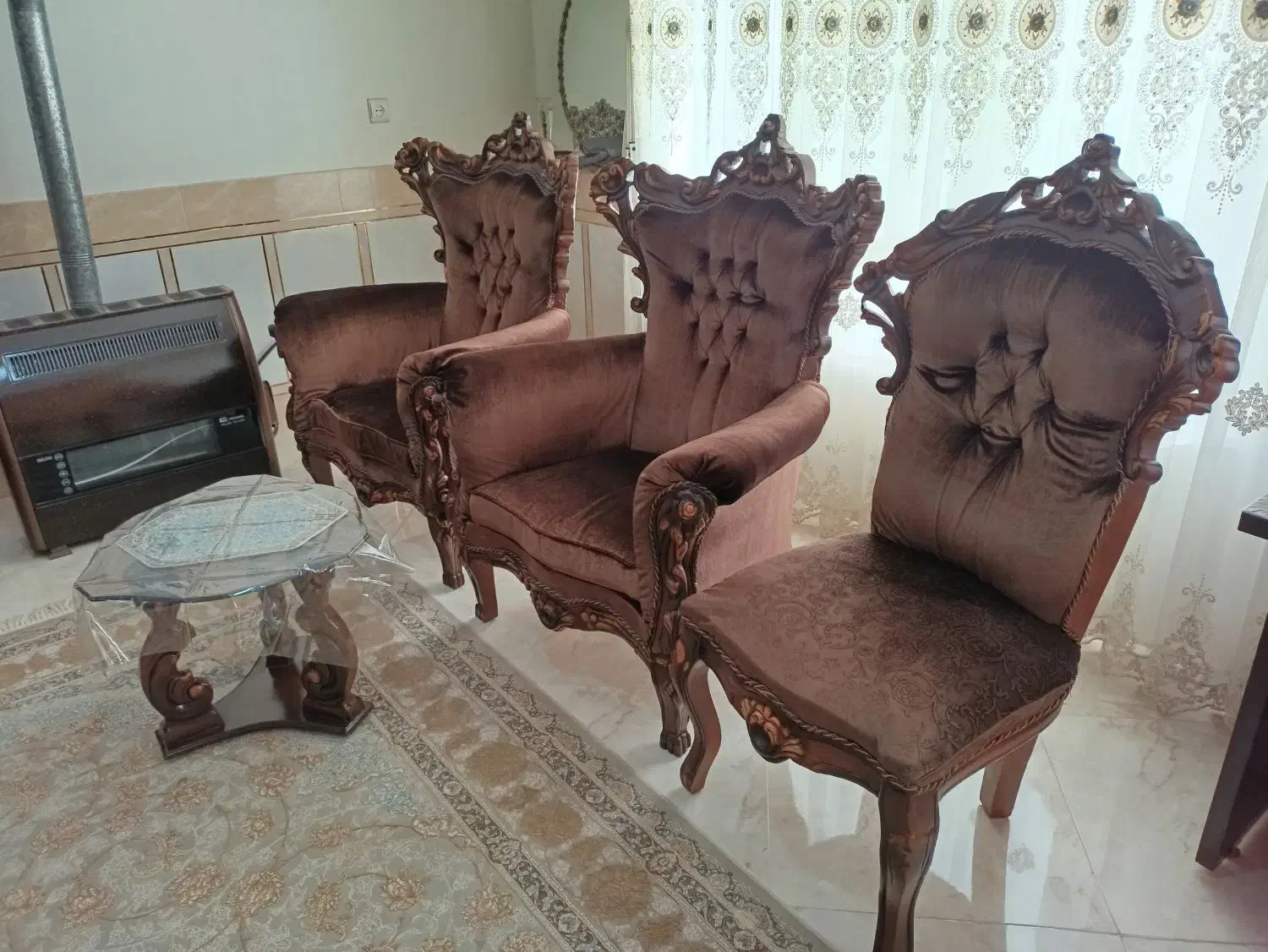 مبل سلطنتی|مبلمان خانگی و میز عسلی|شاهینشهر, عطار|دیوار