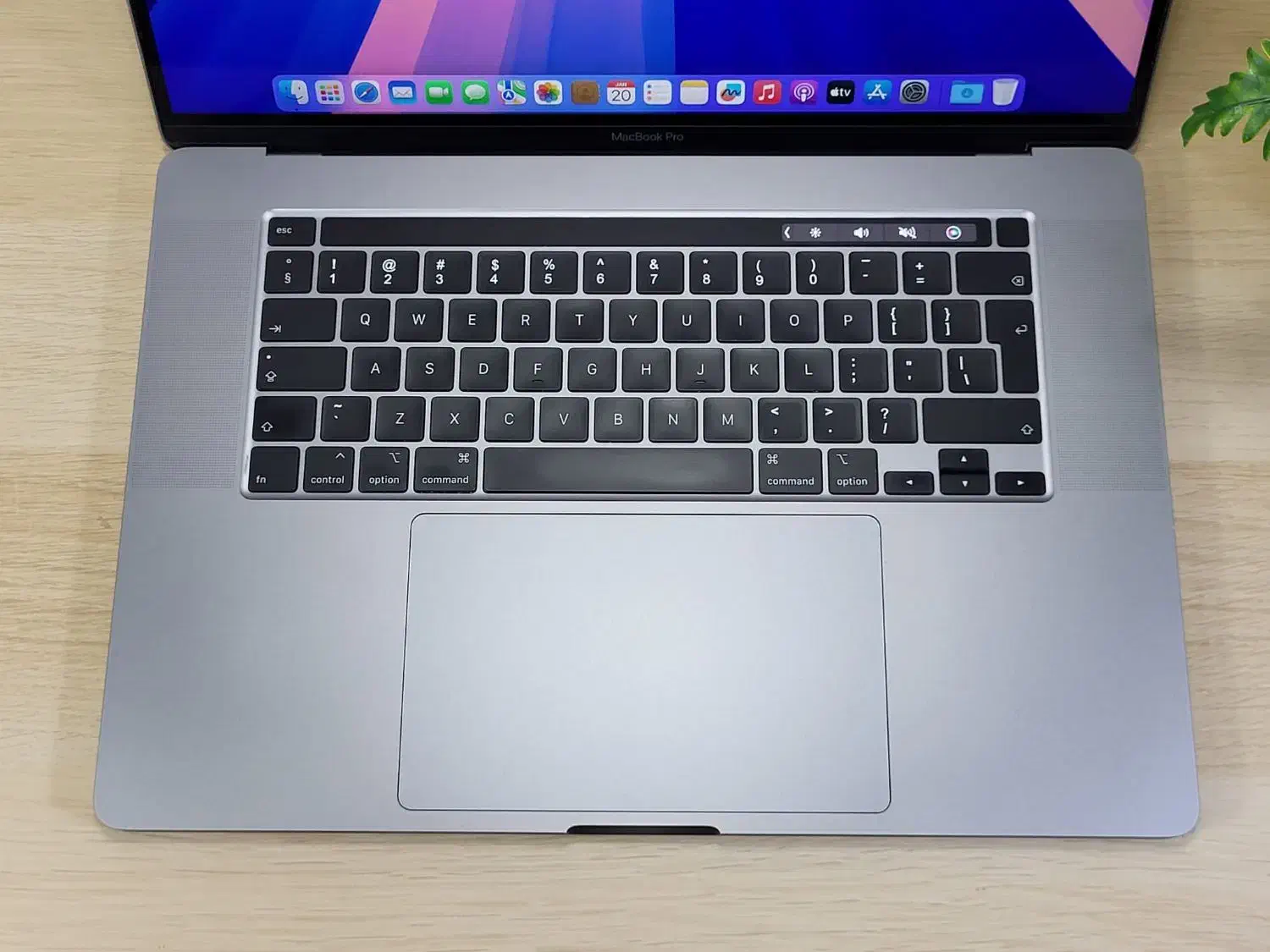 MacBook Pro|رایانه همراه|قشم, |دیوار