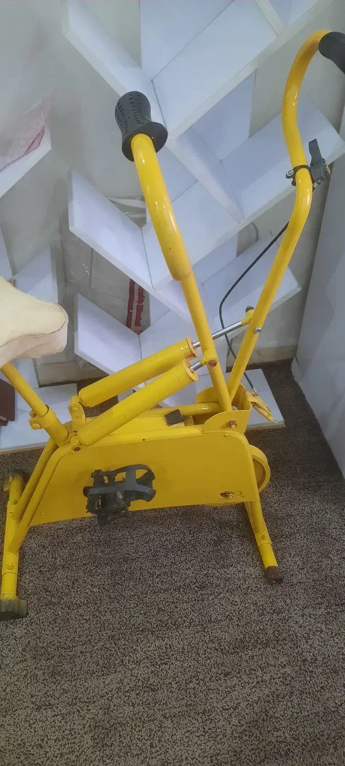 دوچرخه ثابت ورزشی|تجهیزات ورزشی|رشت, فلسطین|دیوار