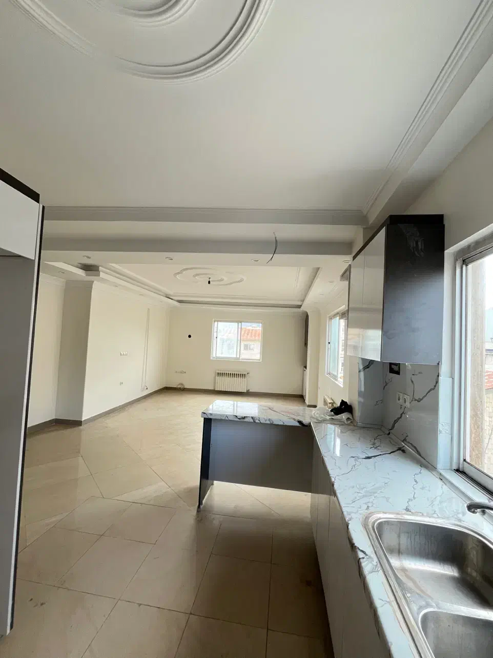 فروش واحد۱۰۲متری فوول خوش نقشه|فروش آپارتمان|لاهیجان, قیام|دیوار