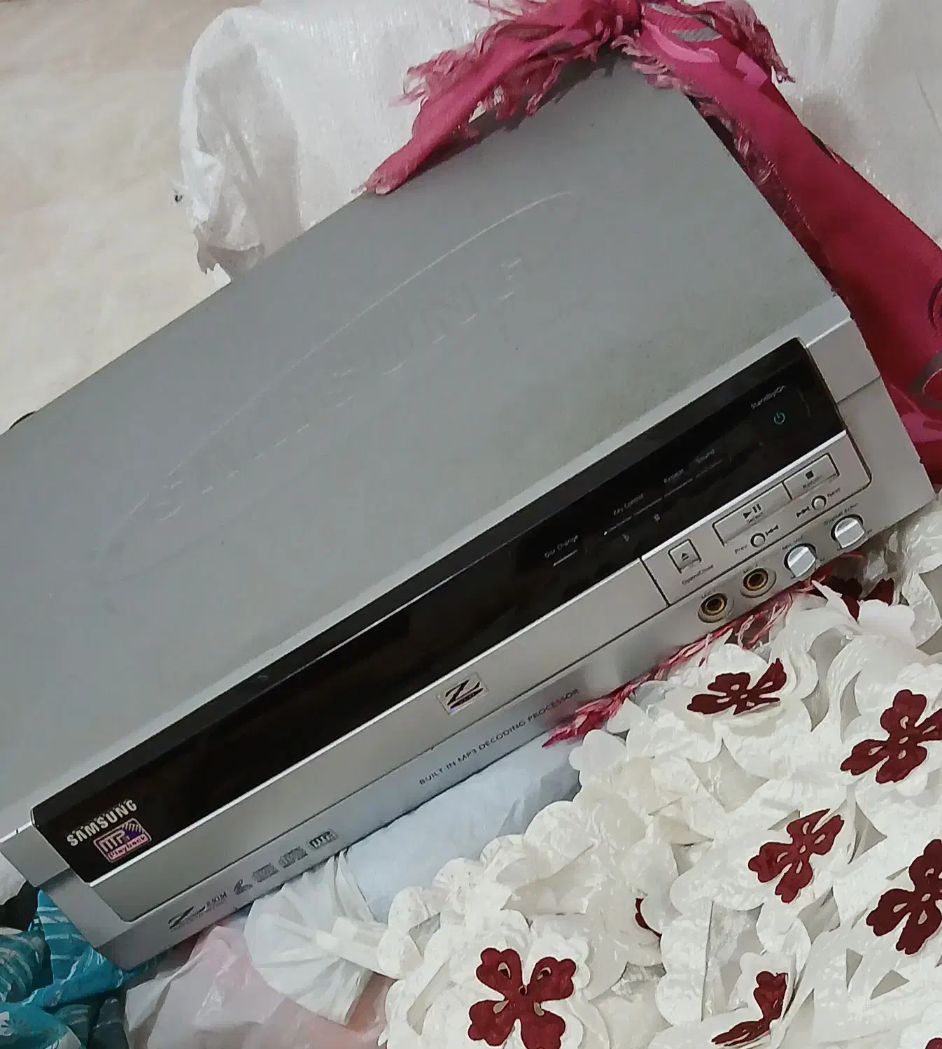 یک عدد سی دی ۳۰۰ تومان|صوتی و تصویری|دالخانی, |دیوار