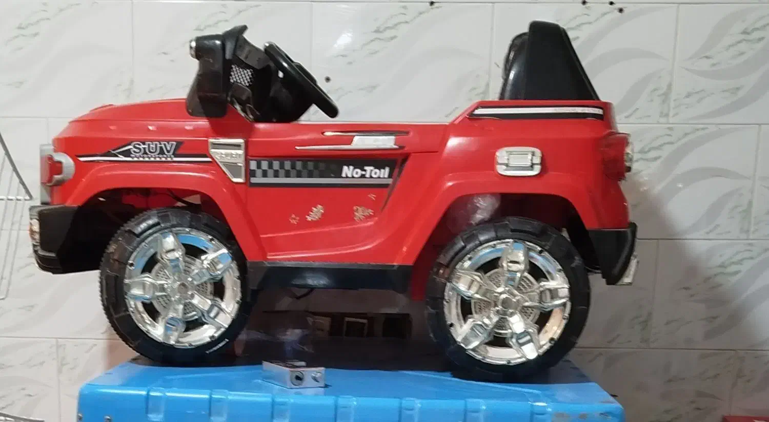 ماشین شارژی|اسباب‌‌بازی|کرمانشاه, |دیوار