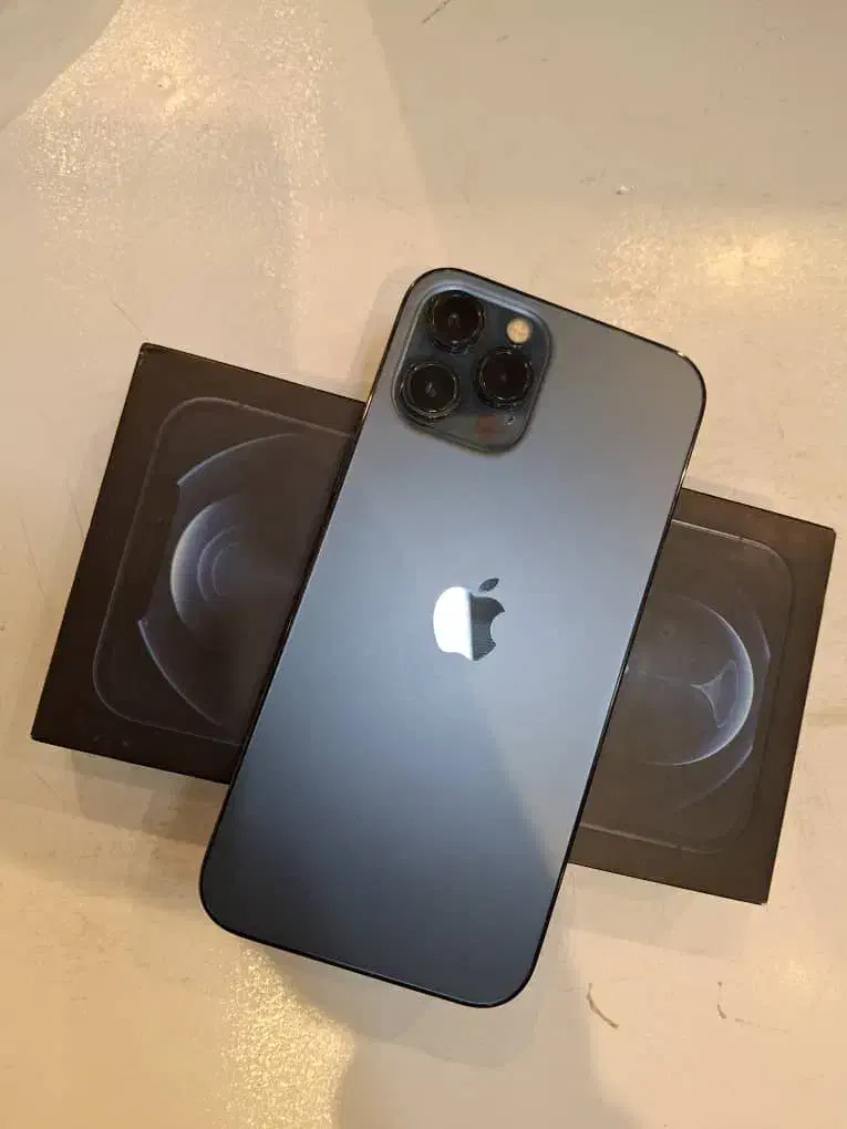 آیفون ۱۲ پرومکس|موبایل|قم, صفائیه|دیوار