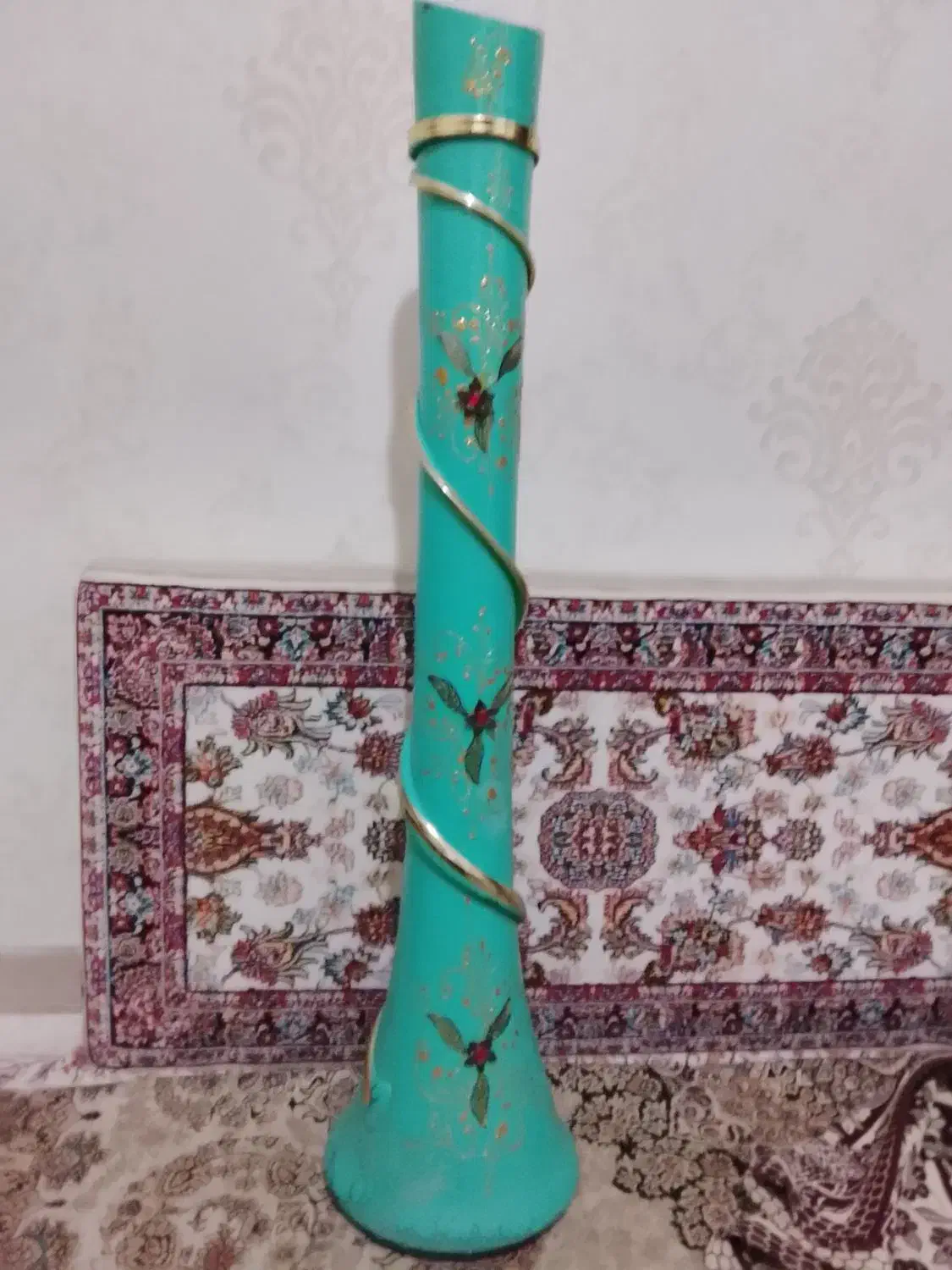 گلدان شیشه ای قد۹۱|گل مصنوعی|اسلام‌شهر, زرافشان|دیوار