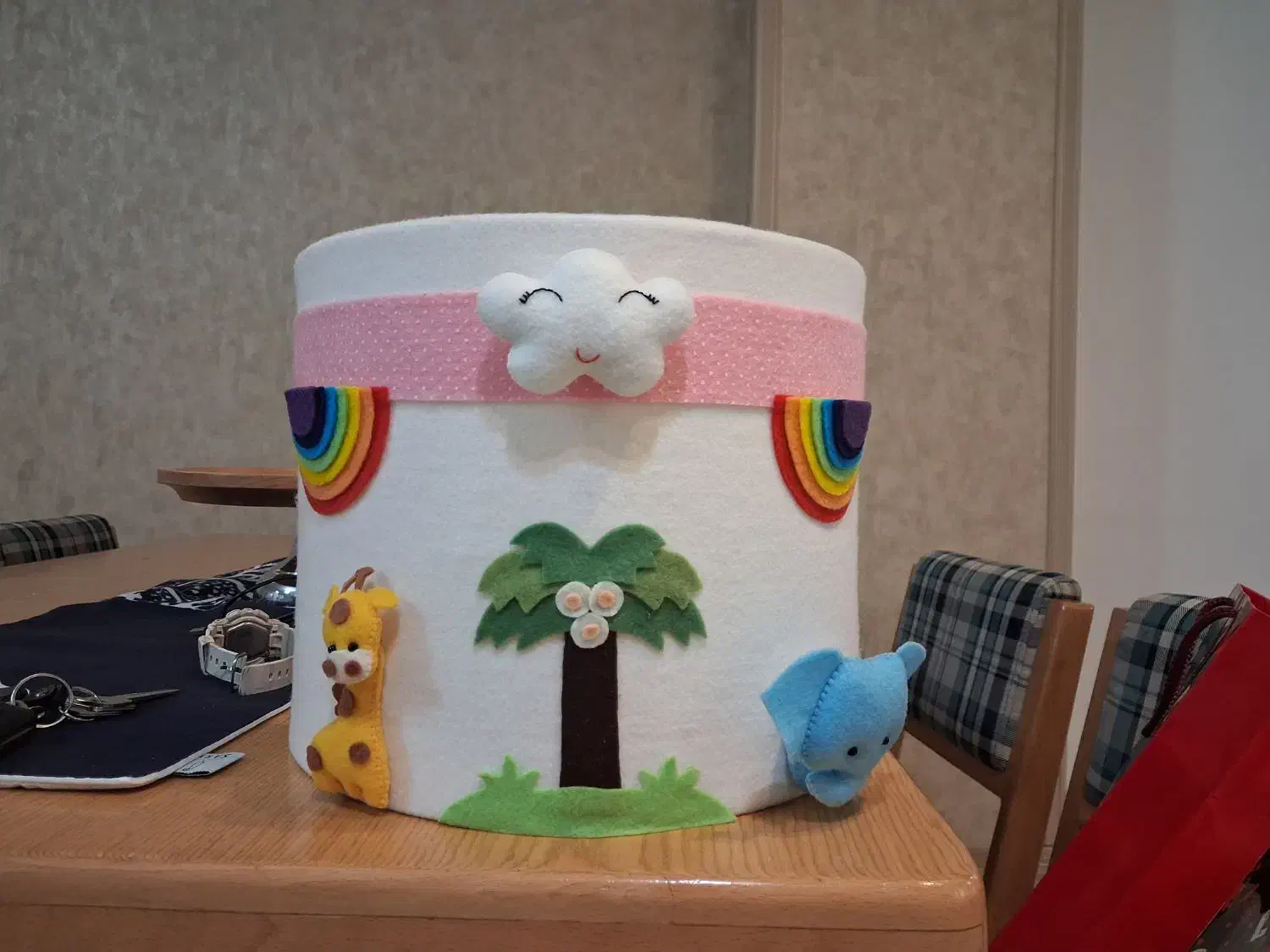 لوستر دیوار کوب کودک نمدی|لوستر و چراغ آویز|تهران, گیشا|دیوار