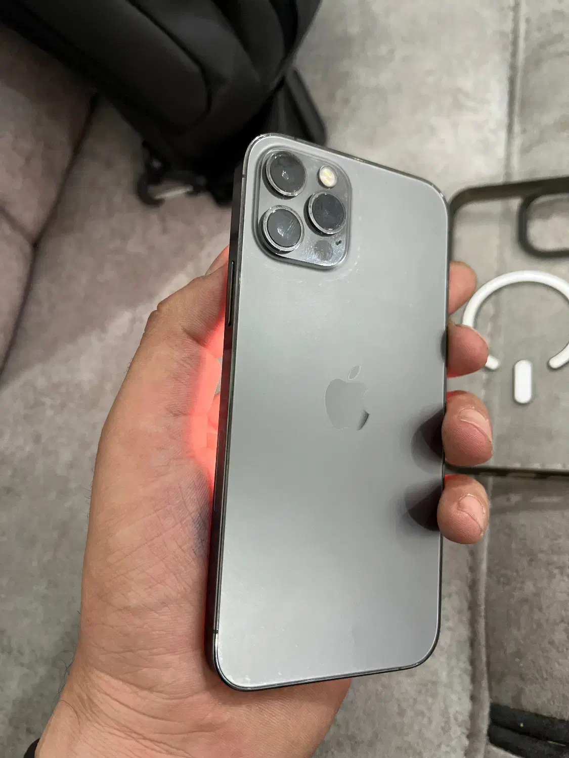 ایفون ۱۲پرو ۱۲۸ تک سیم با رجستر کارتون مالکیت|موبایل|خوی, |دیوار