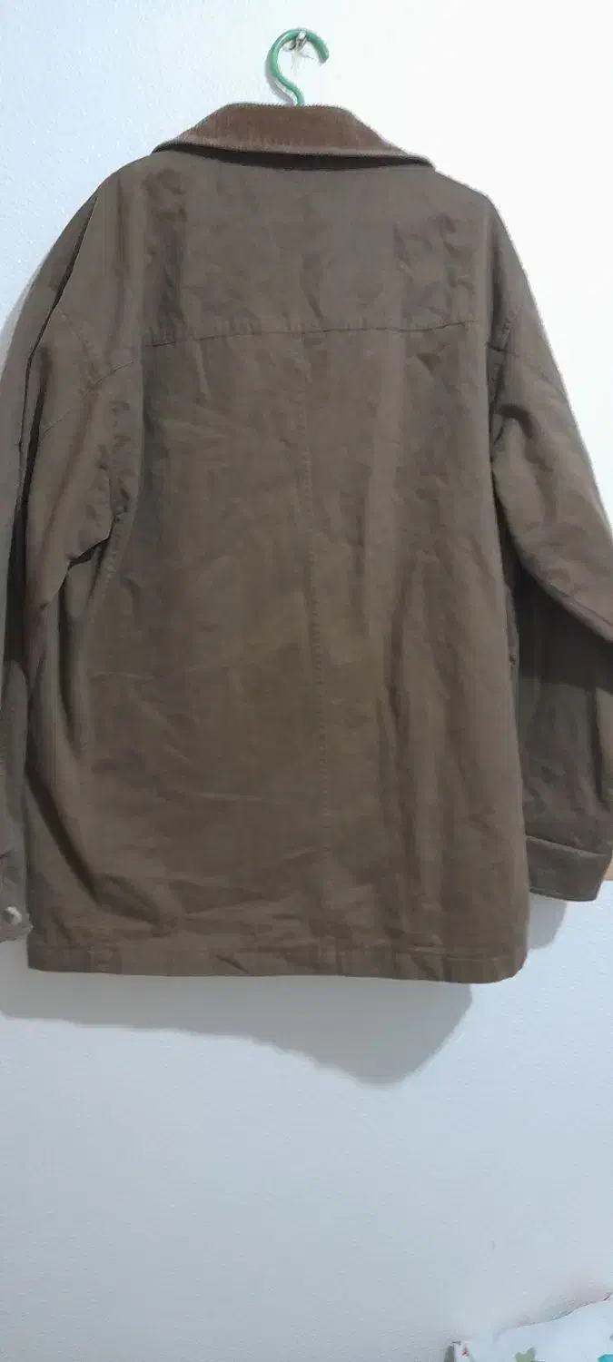 تعدادی لباس مردانه|لباس|شاهینشهر, عطار|دیوار