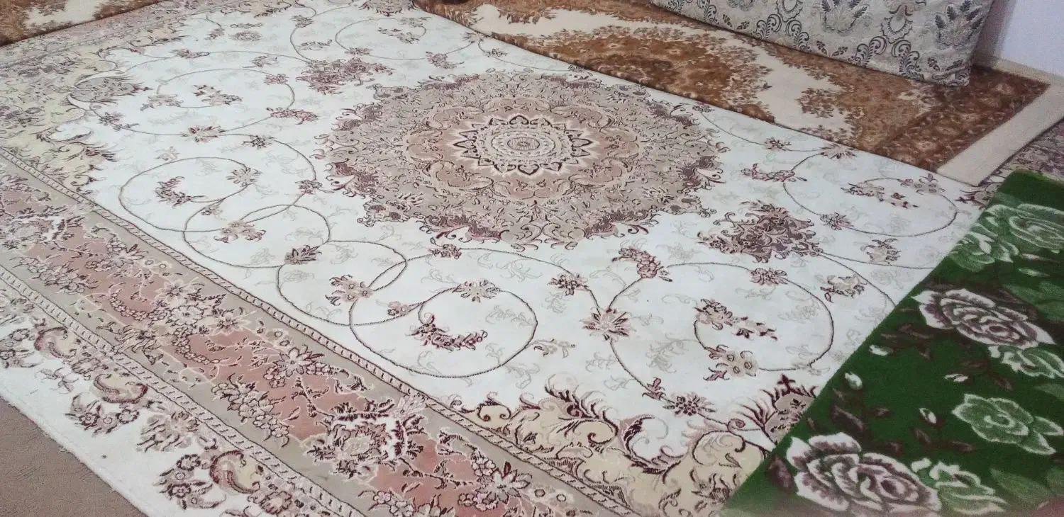 یک جفت فرش|فرش|خوی, |دیوار