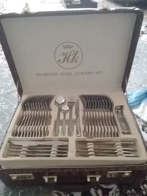 یک سامسونت ست کامل وسایل آشپز خانه|ظروف سرو و پذیرایی|شاهین‌شهر, فدک|دیوار