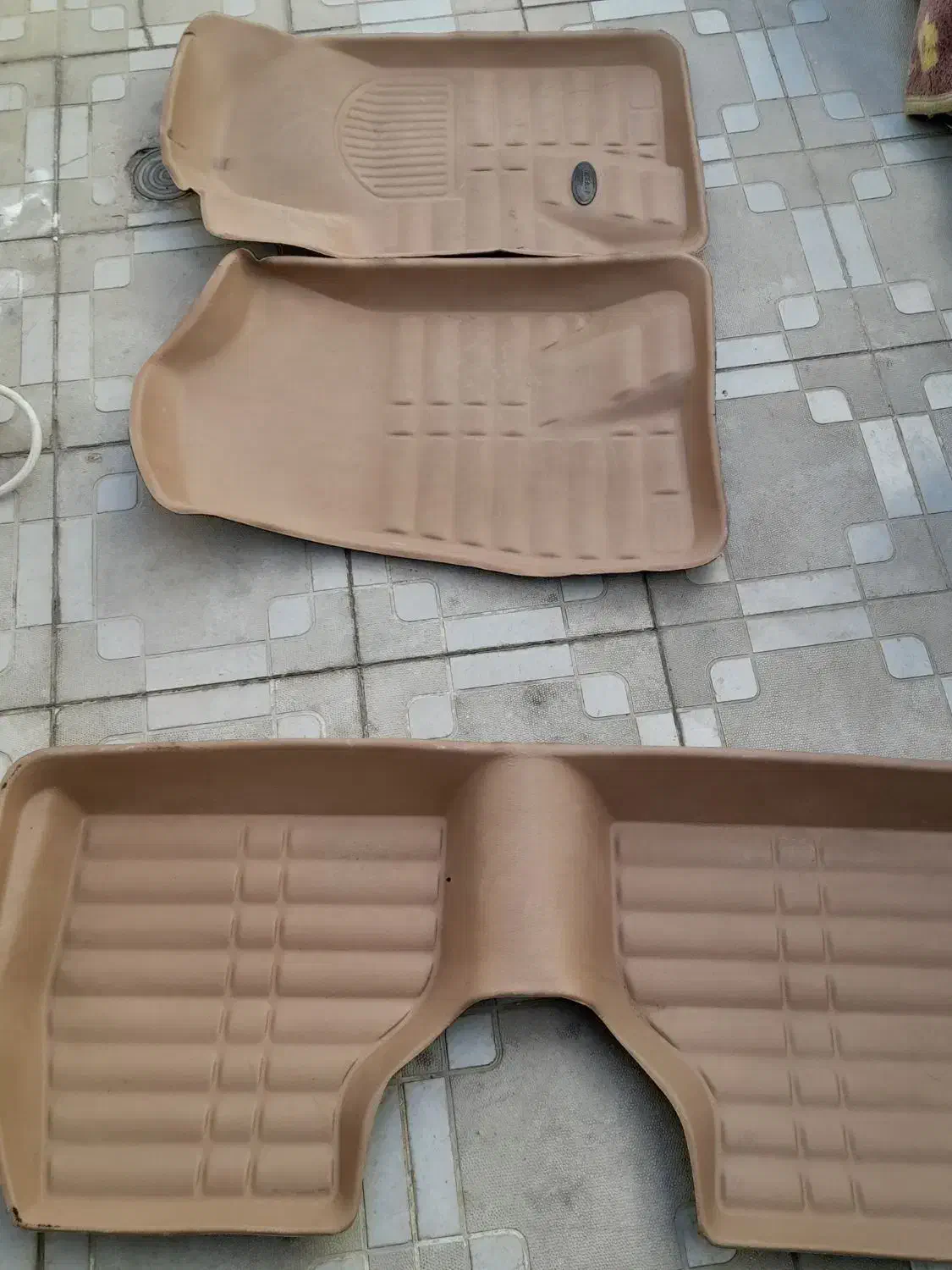 فنر کمک پژو وکفپوش سه بعدی پژو|قطعات یدکی و لوازم جانبی|تربت‌حیدریه, قائم|دیوار