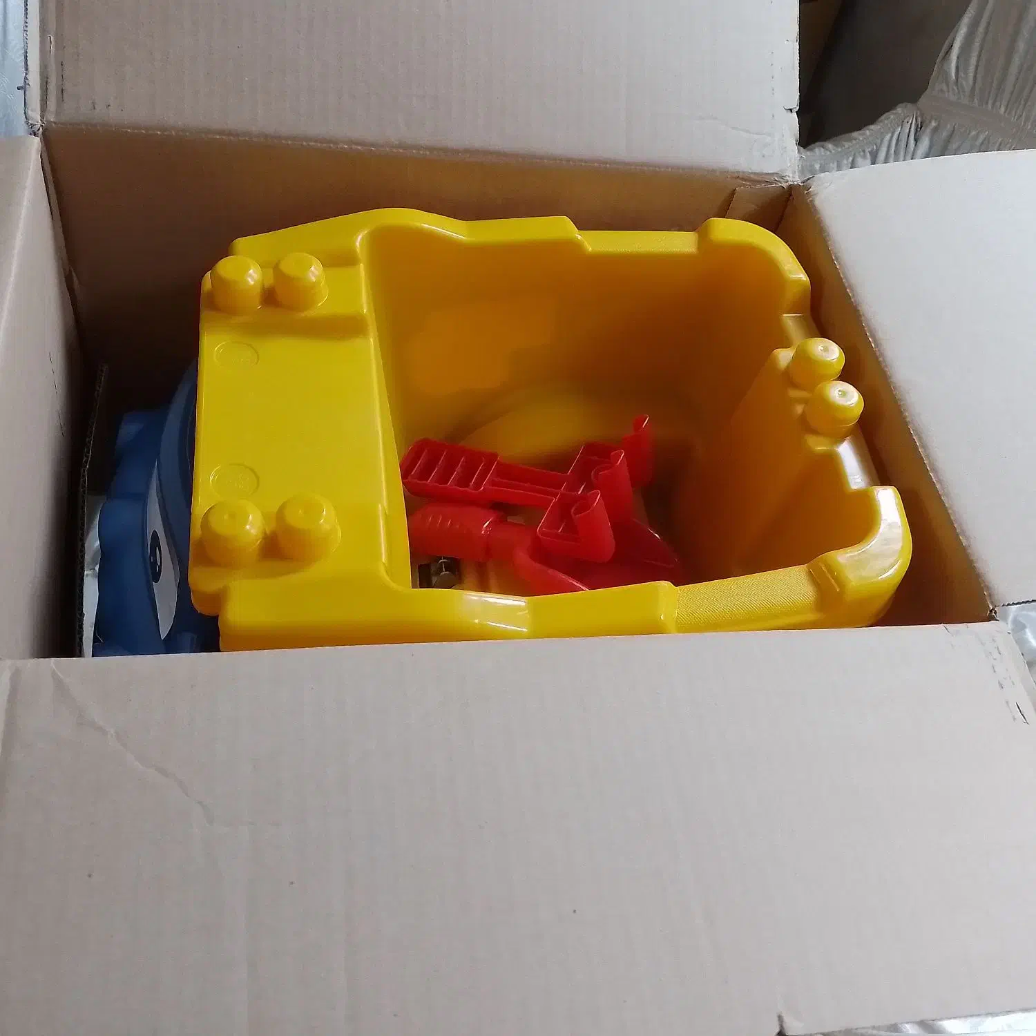 کامیون زرین تویز  باب ۹۰ محکم|اسباب‌‌بازی|آستانه اشرفیه, |دیوار