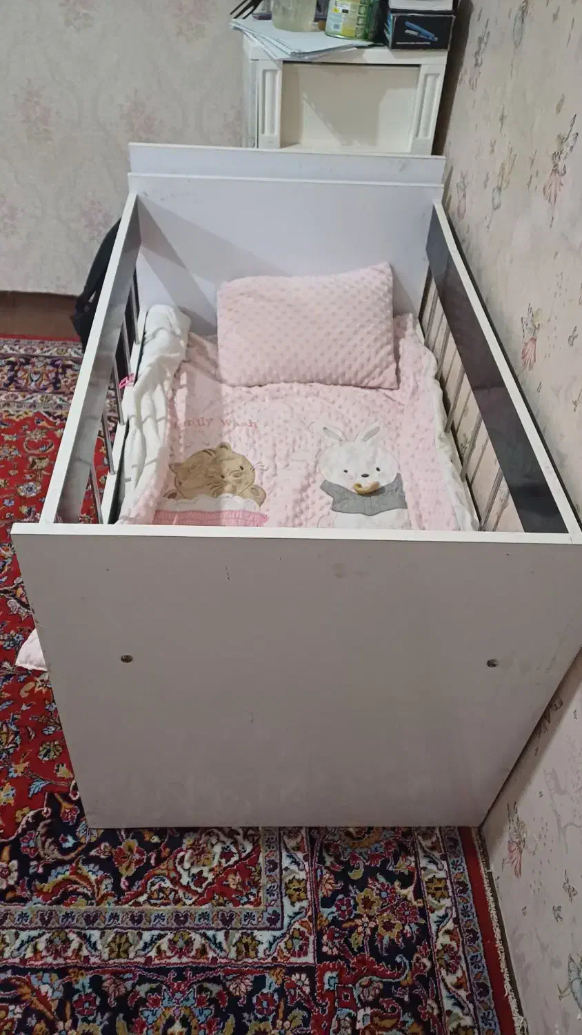 چوب|تخت و سرویس خواب|مشهد, رضاییه|دیوار