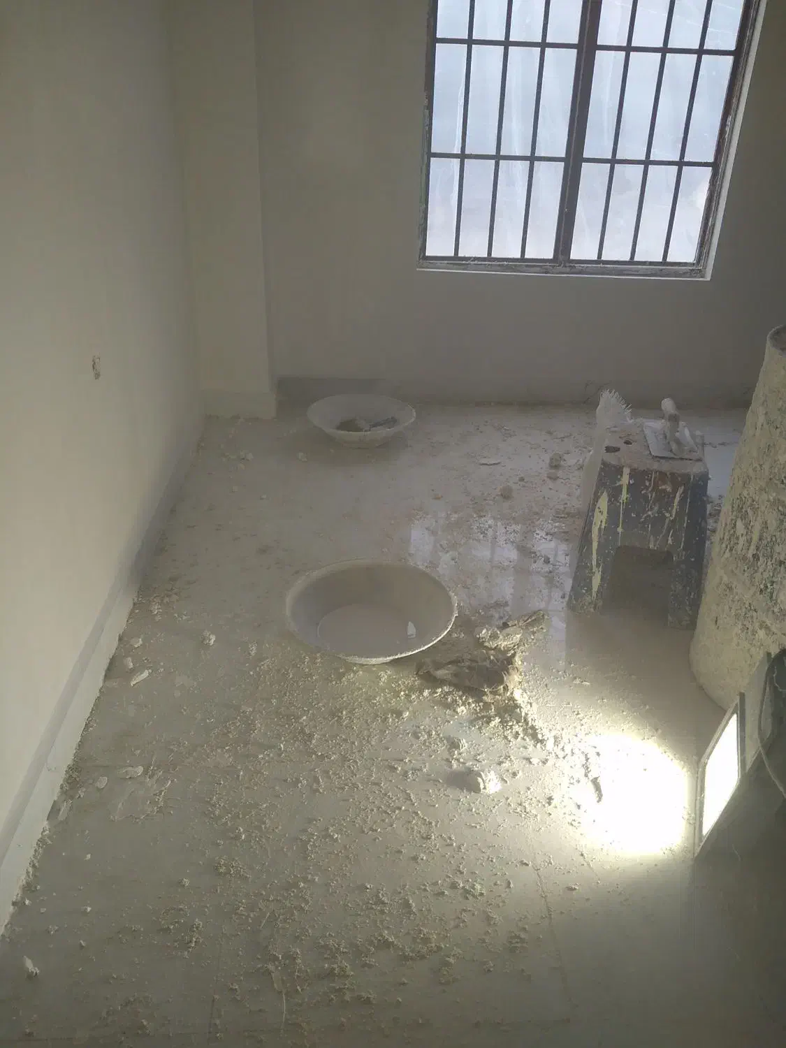 گچ کاری، لکه گیری ابزار|خدمات پیشه و مهارت|ایذه, |دیوار