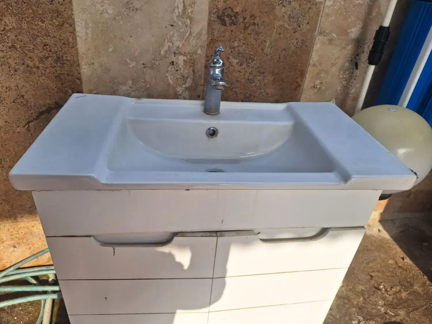 روشویی کابیت دار|لوازم سرویس بهداشتی|شیرود, |دیوار