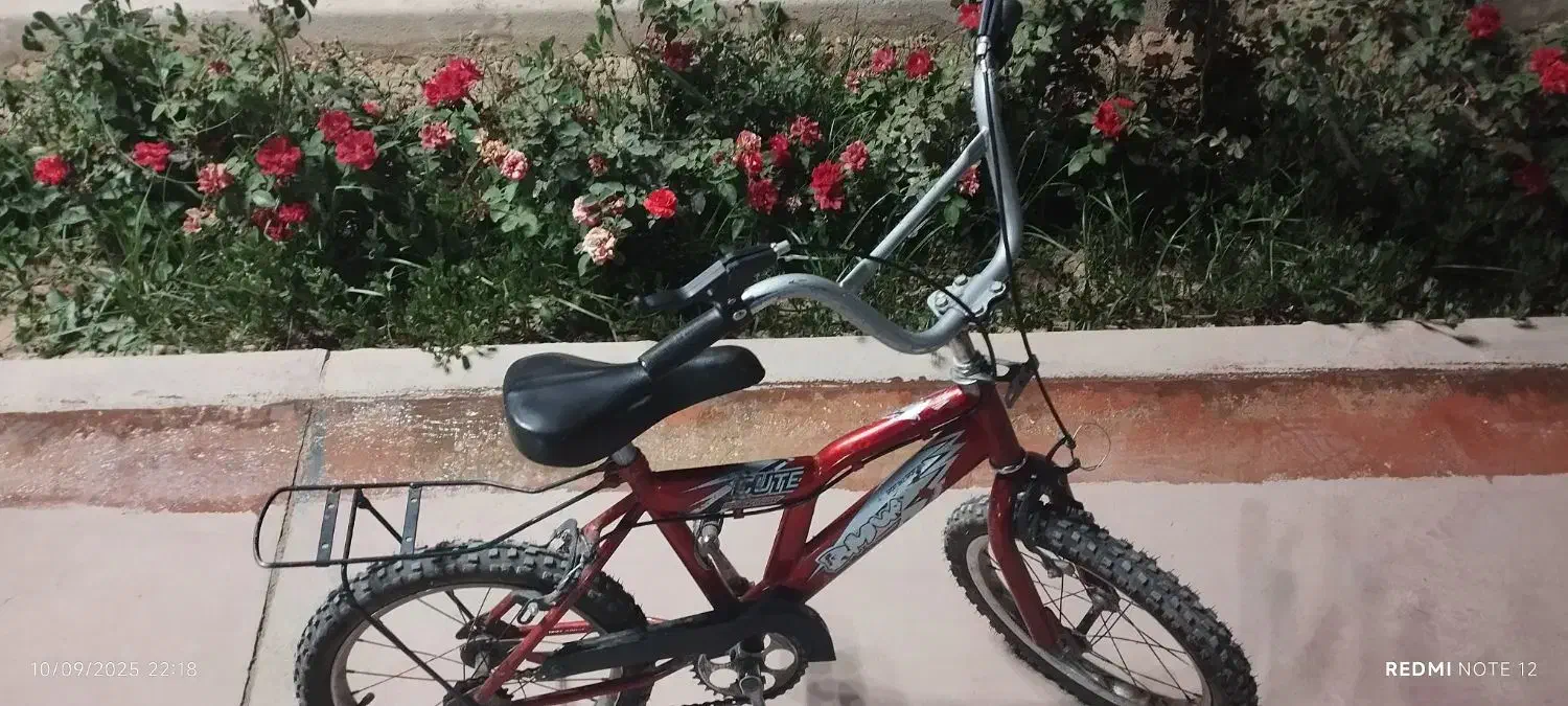 دوچرخه سایز۱۶|دوچرخه، اسکیت، اسکوتر|شاهینشهر, حاجی آباد|دیوار