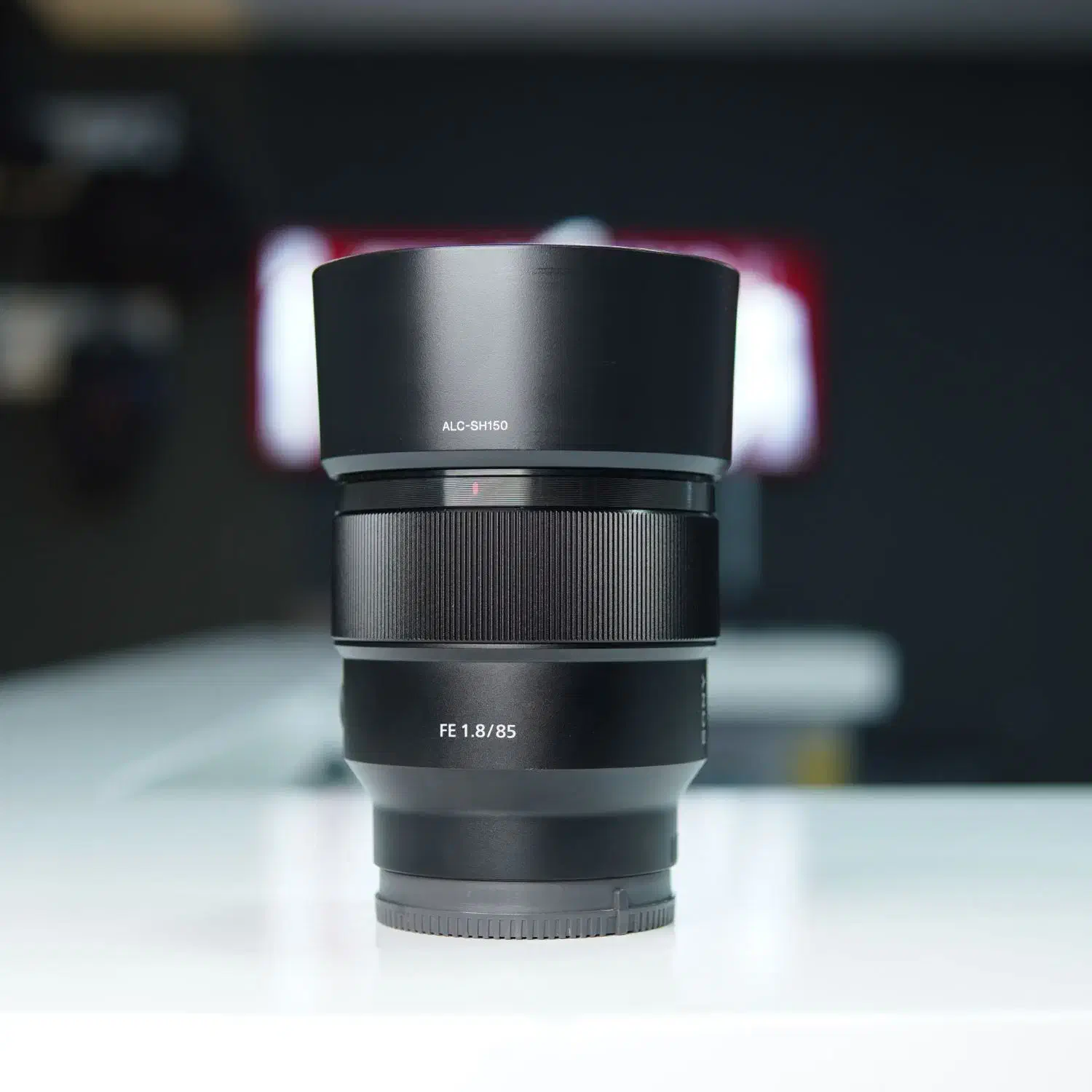 لنز سونی Sony 85 mm f 1.8 اوپن باکس|دوربین عکاسی و فیلم‌برداری|تهران, فردوسی|دیوار