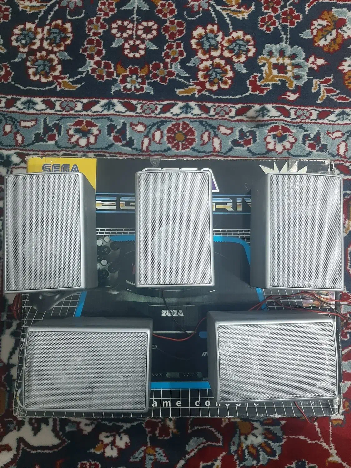 پنج‌ عدد باند|سیستم صوتی خانگی|آبیک, |دیوار