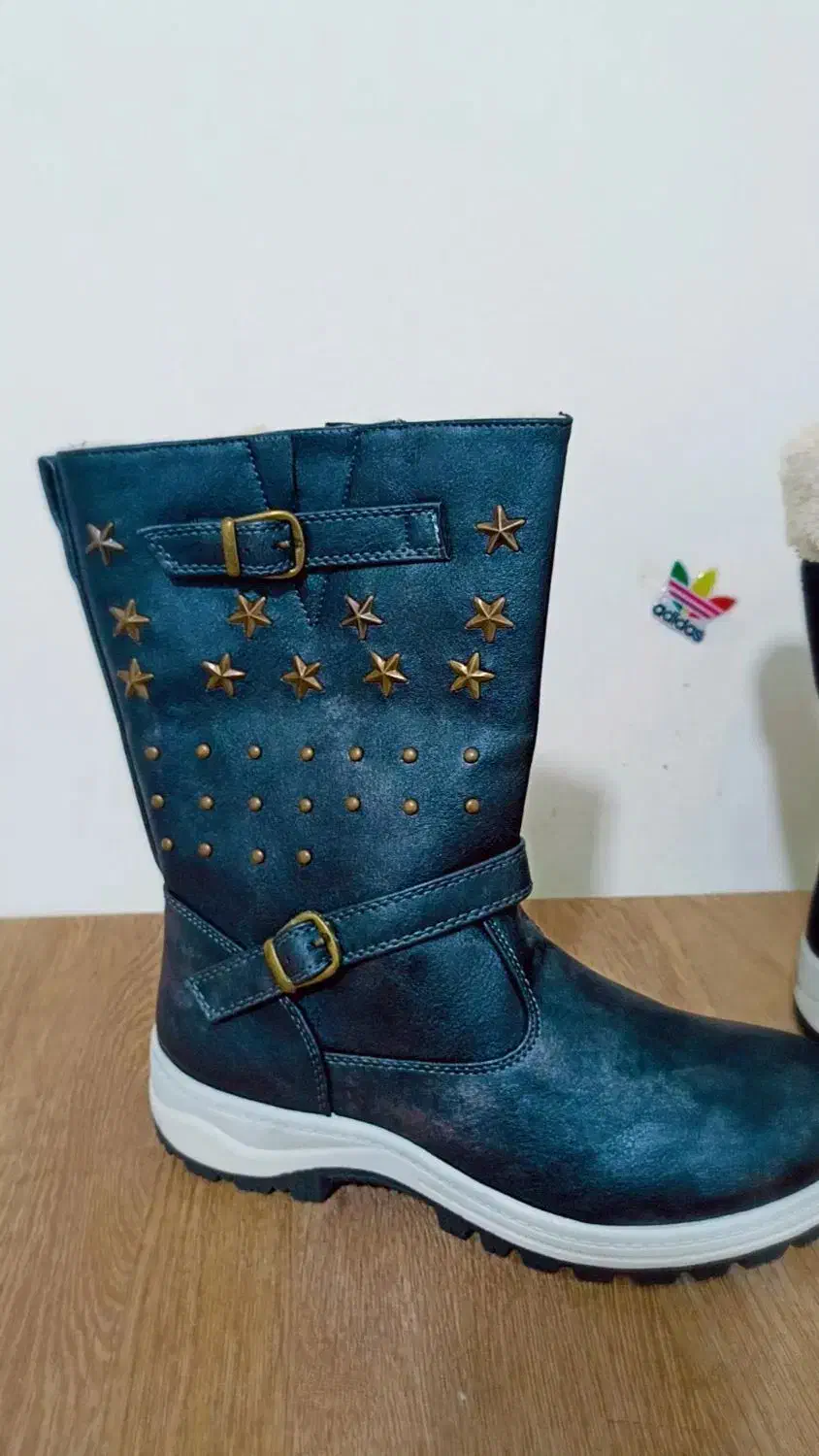 حراج بوت زنانه زیر قیمت خرید فقط399ت فقط امروز|کیف، کفش، کمربند|نیشابور, فرح بخش|دیوار