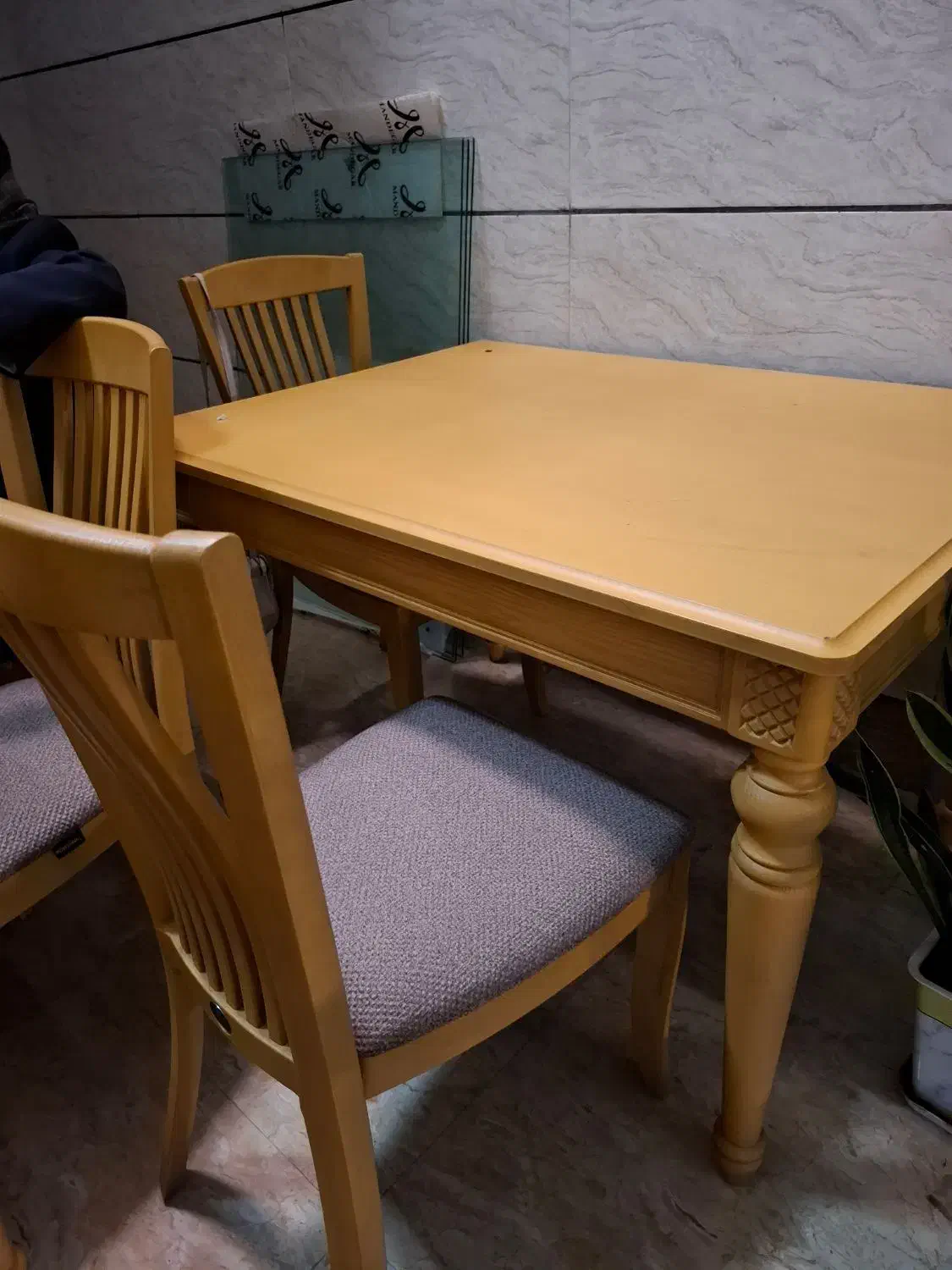 میز صندلی درحدنو|میز و صندلی غذاخوری|لاهیجان, شهید آوینی|دیوار