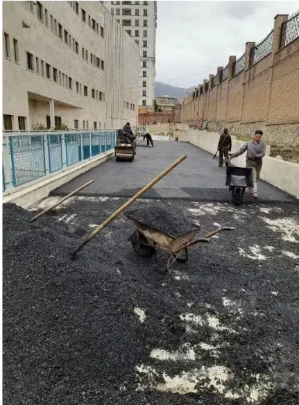 تراشه   آسفالت   استخر|خدمات پیشه و مهارت|کوهسار (البرز), |دیوار