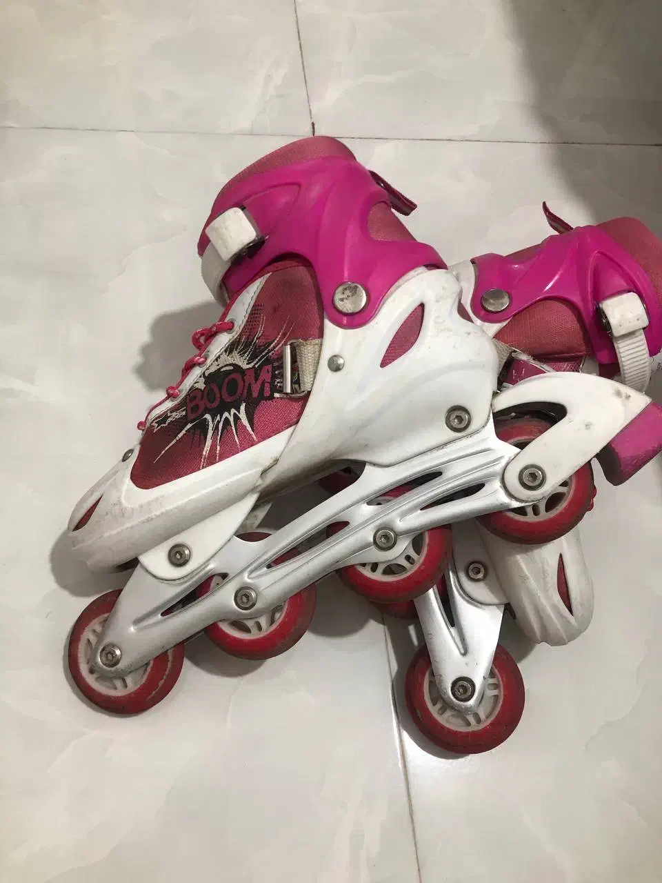 اسکیت دخترانه در حد نو|دوچرخه، اسکیت، اسکوتر|مشکیندشت, |دیوار