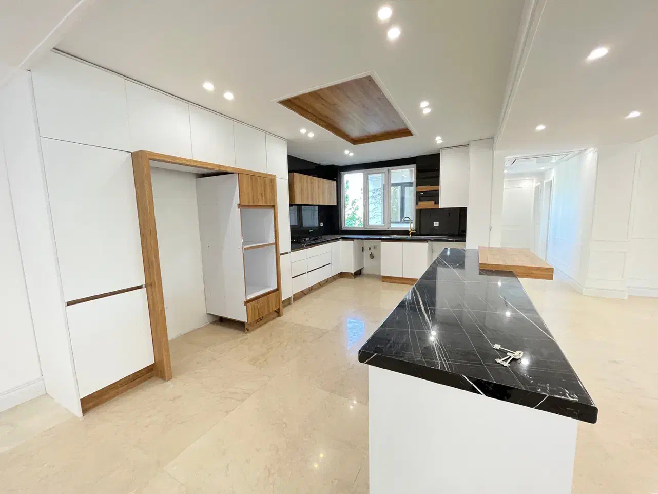 واحدهای ۱۴۰و۱۷۰و۱۸۵متر۳خوابه در تجریش نیاوران