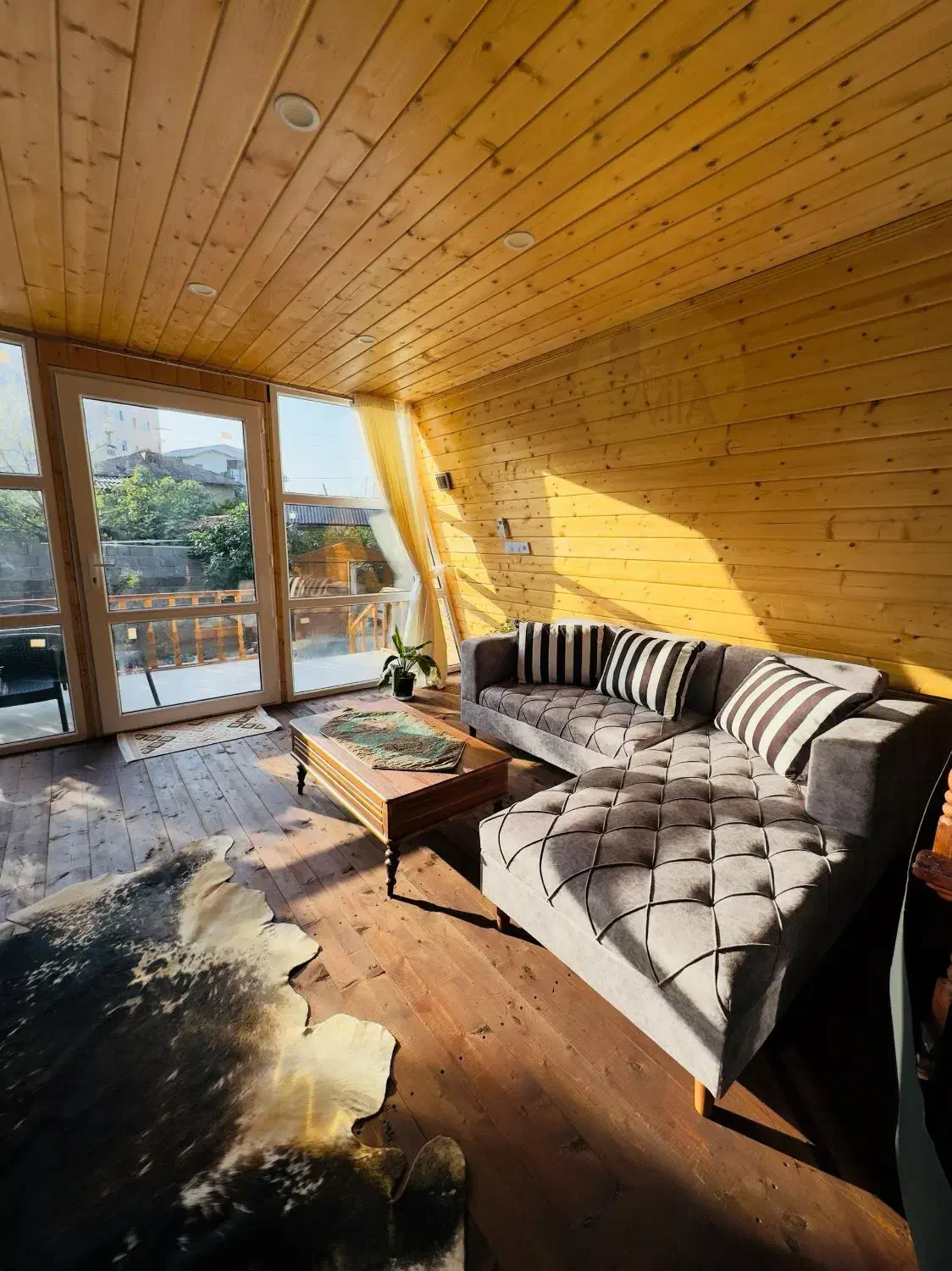 اجاره  کلبه چوبی سوئیسی رامسر نوساز دو خواب دربست|اجارهٔ کوتاه‌مدت ویلا و باغ|رامسر, |دیوار