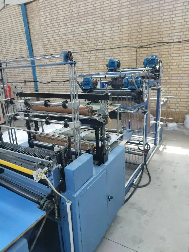 فروش و راه اندازی دستگاه های نایلون و نایلکس|ماشینآلات صنعتی|نجفآباد, شهرک صنعتی نجف آباد|دیوار