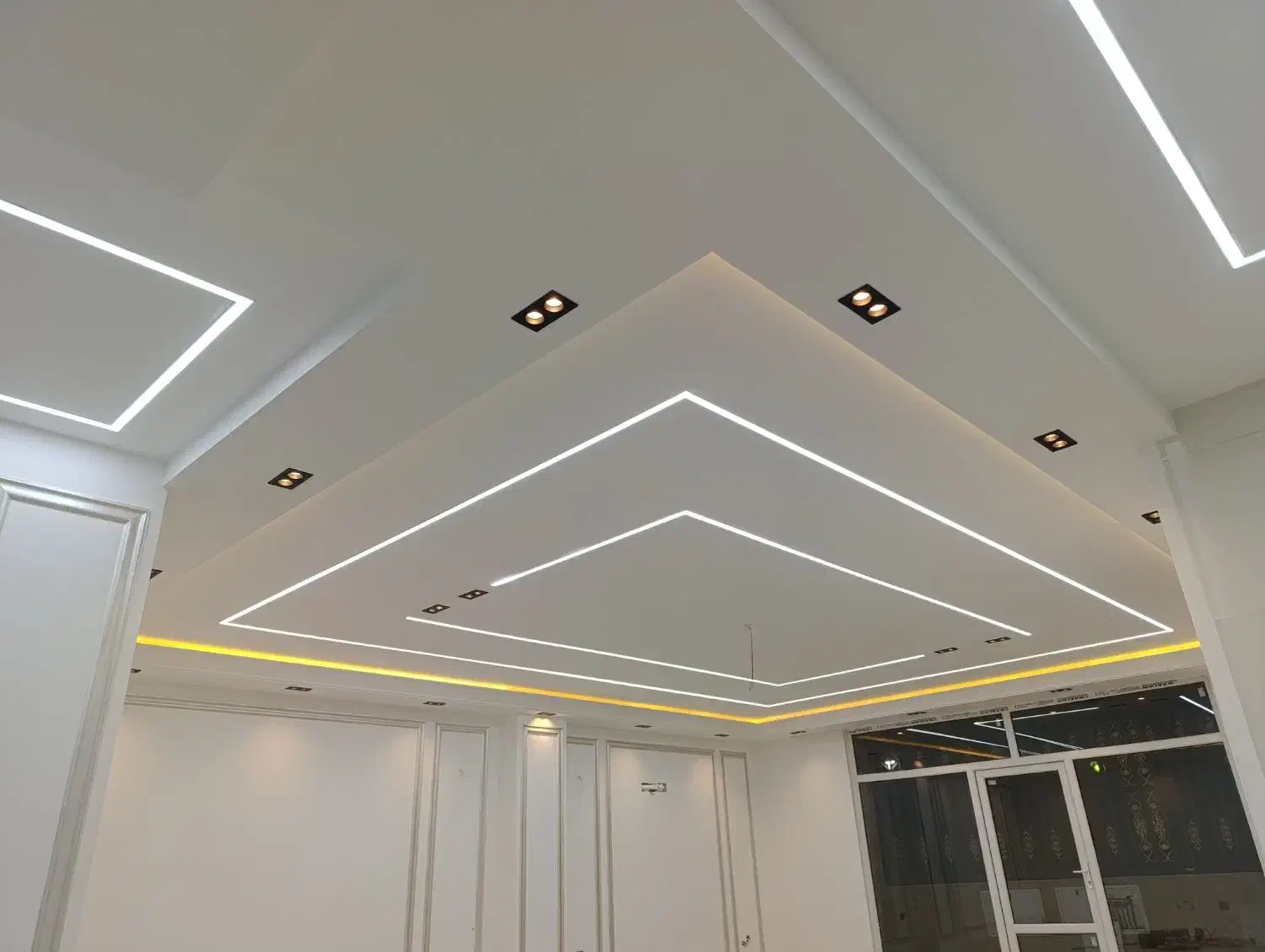 فروش و اجرای لاین نوری|ریسه و چراغ تزئینی|اندیمشک, |دیوار