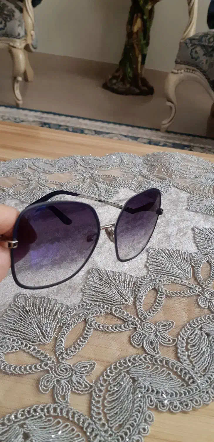 عینک آفتابی (کارتیر اصل)|زیورآلات و اکسسوری|سمنان, |دیوار