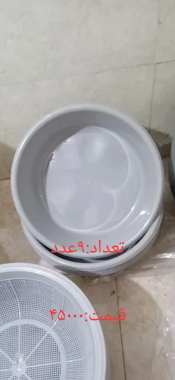 تعدادی پلاسکو به قیمت خرید قبل عید|ظروف نگهدارنده، پلاستیکی، یکبارمصرف|رشت, بیجارپس|دیوار