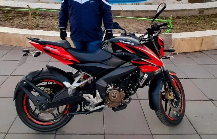 Ns 200|موتورسیکلت|رشت, شالکو|دیوار