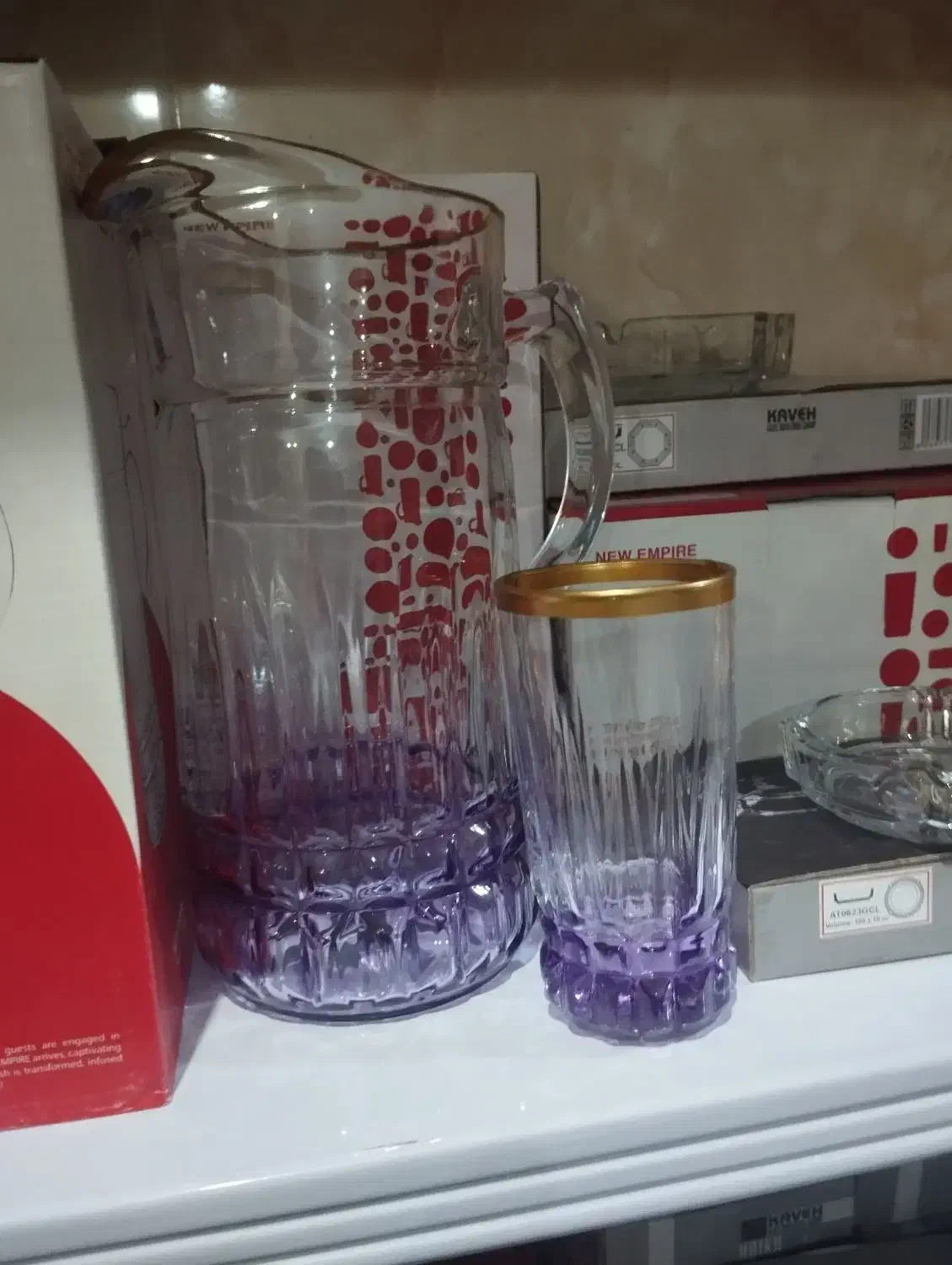 ظرف و ظروف روحی|ظروف پختوپز|لالی, |دیوار