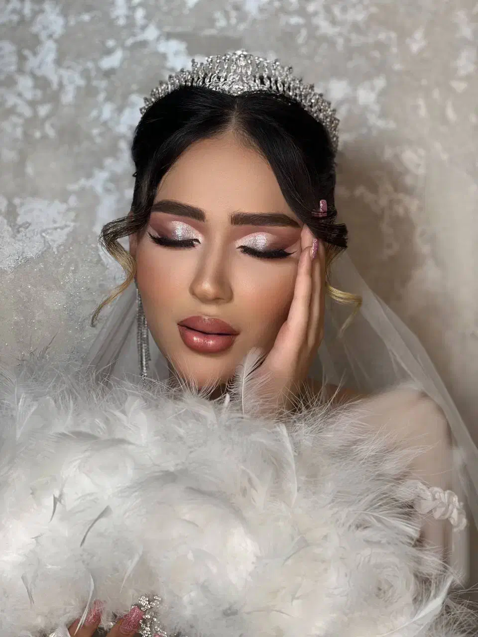 سالن زیبایی آموزش آرایشگاه میکاپ شینیون مژه اپلاسی|خدمات آرایشگری و زیبایی|آبادان, |دیوار