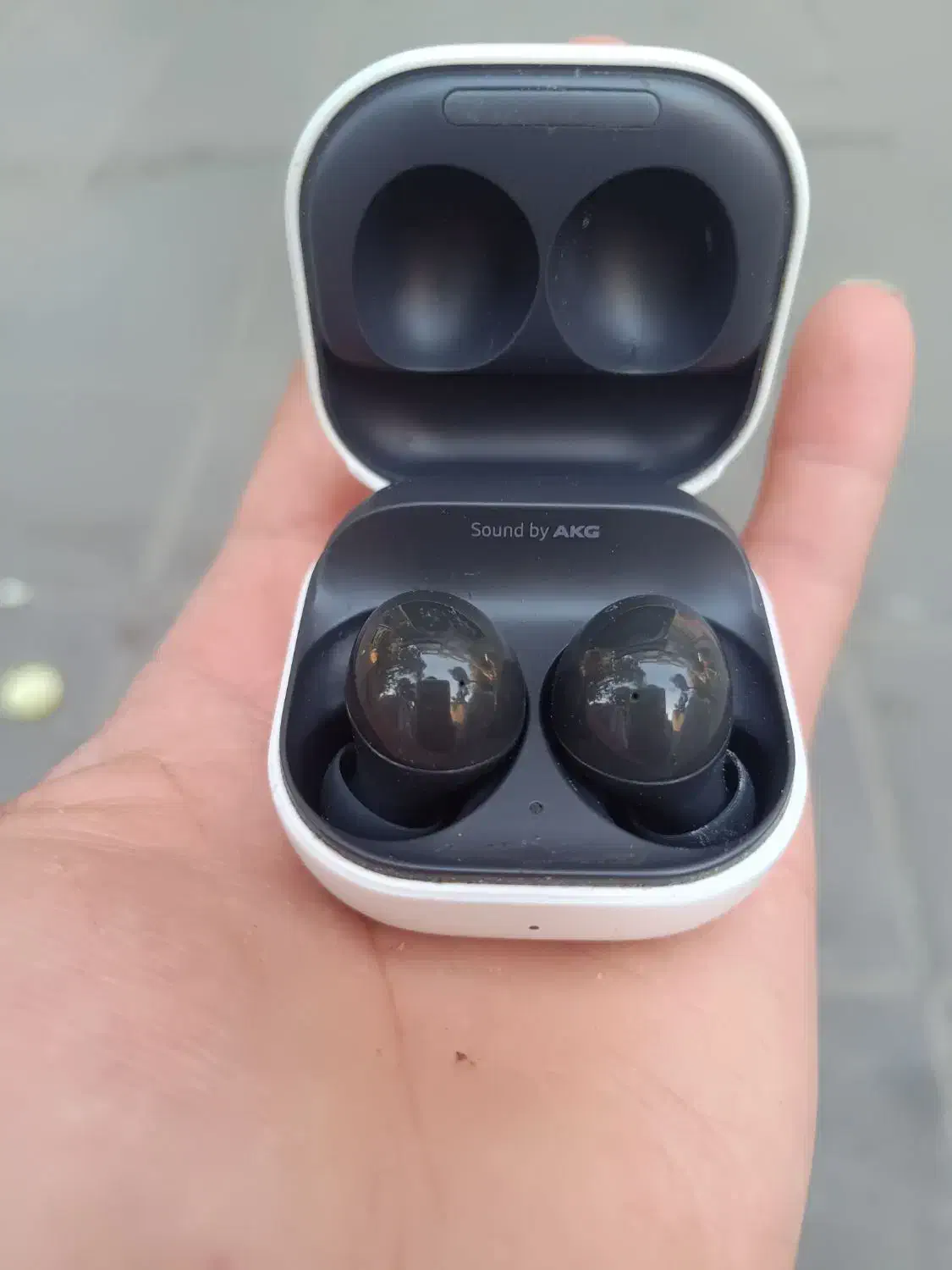 ایرپاد ویتنام|لوازم جانبی موبایل و تبلت|اندیشه, اندیشه فاز ۱|دیوار