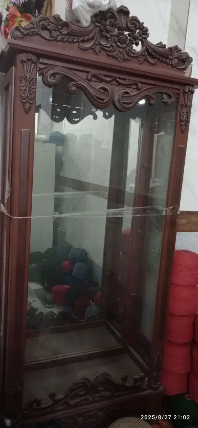 تخت و بوفه|تخت و سرویس خواب|تیکمه داش, |دیوار