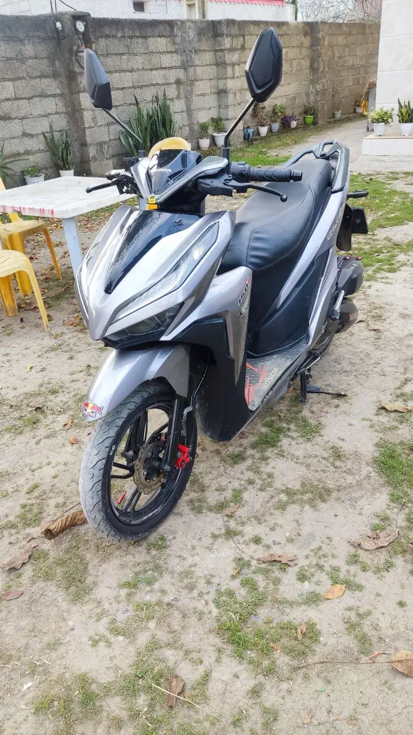 کیلیک خاکستری|موتورسیکلت|شاندرمن, |دیوار