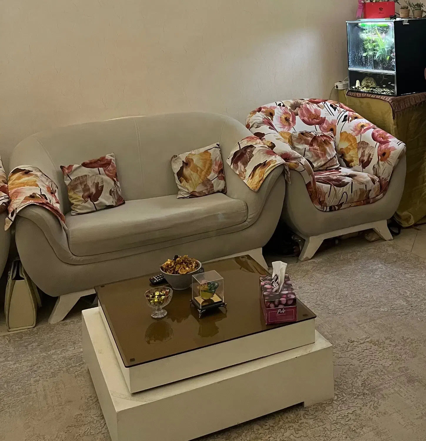 لوازم چوب|مبلمان خانگی و میز عسلی|نوبران, |دیوار