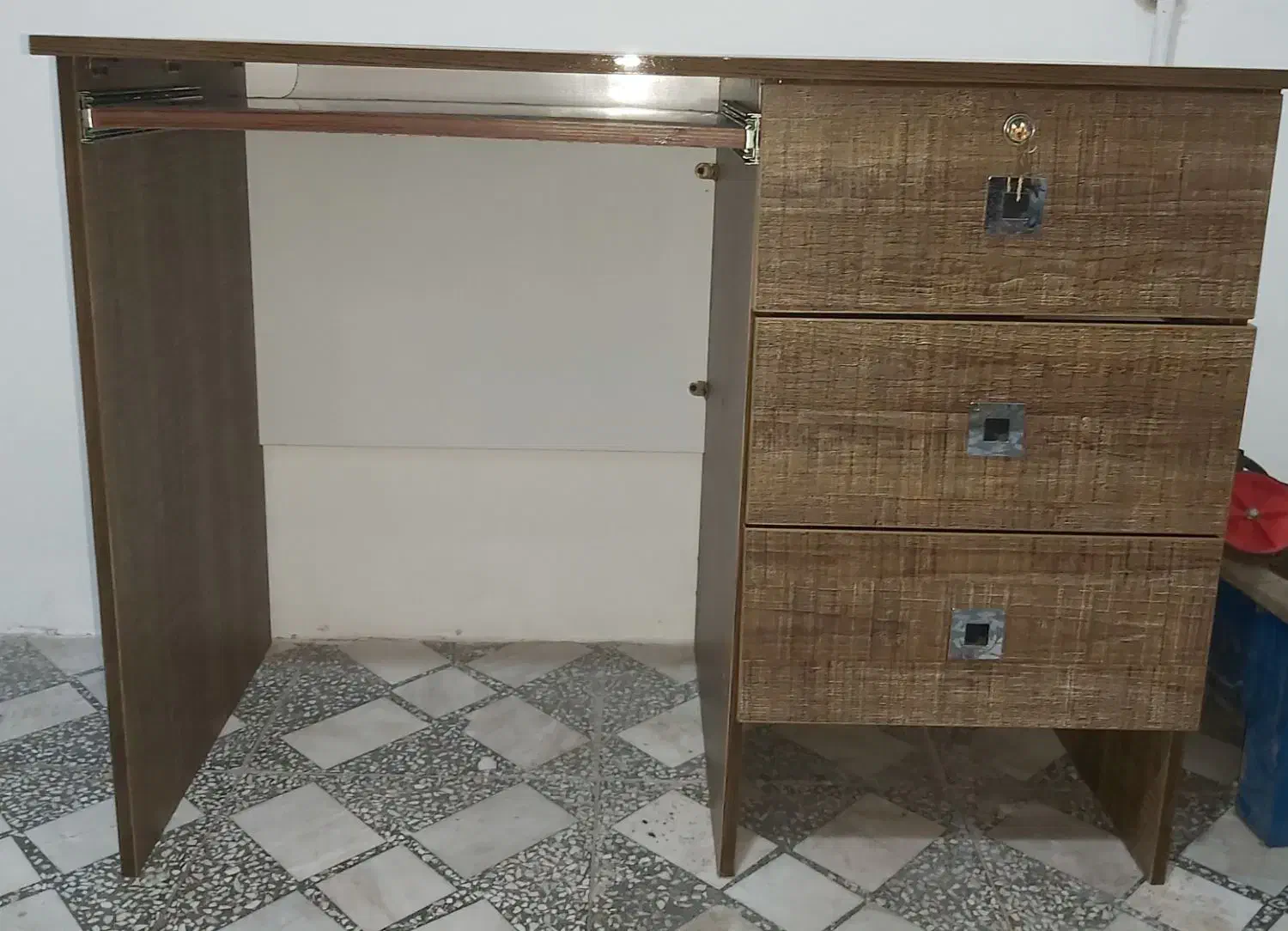 میز تحریر/کامپیوتر تمامMDF|میز تحریر و کامپیوتر|آمل, |دیوار