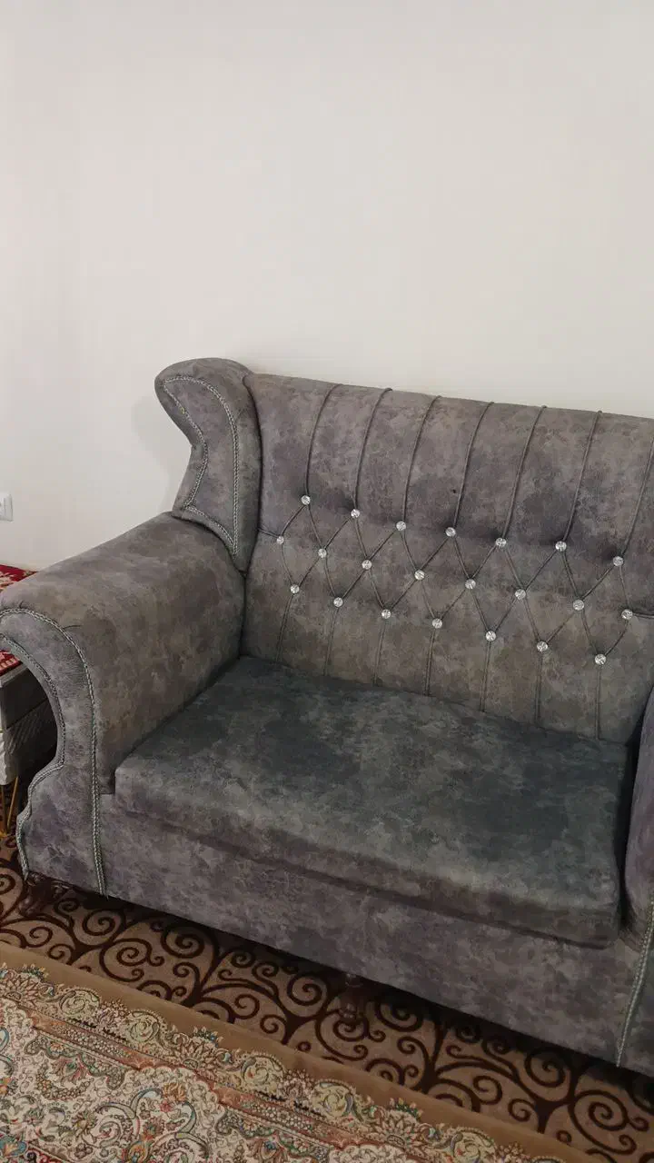 مبل کار کرد رنگ طوسی بدونه عسلی|مبلمان اداری|صائین قلعه, |دیوار