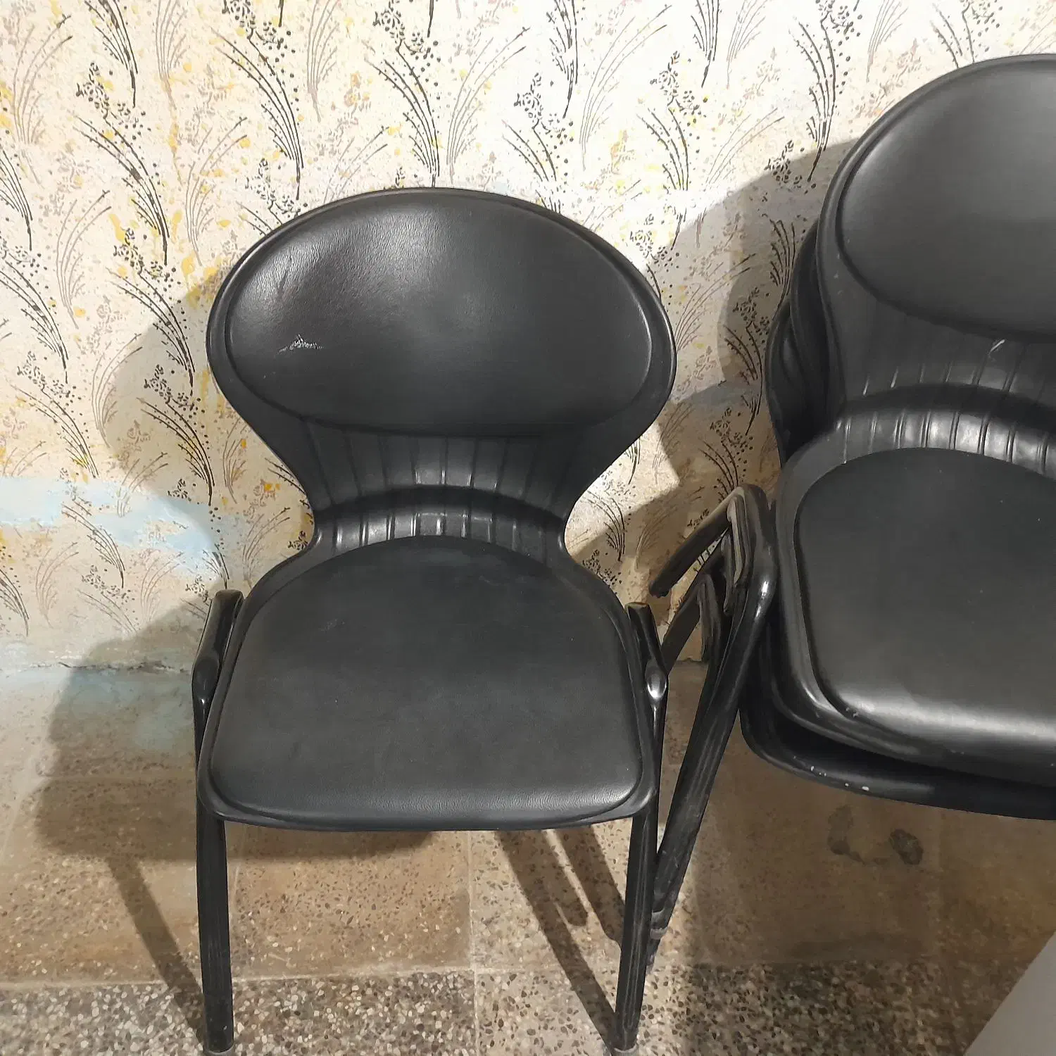 قفسه وصندلی|کتابخانه، شلف، قفسه‌های دیواری|خرم‌آباد, |دیوار