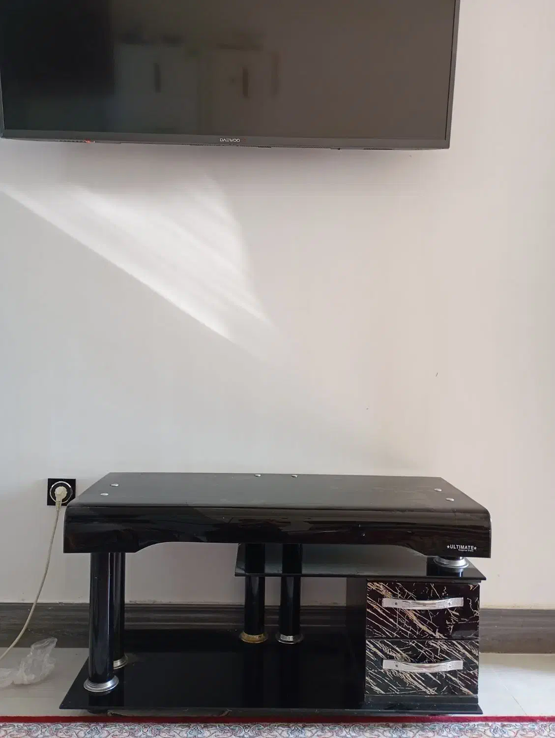میز تلویزیون تمیز مشکل ندارد|میز تلویزیون|بابل, |دیوار