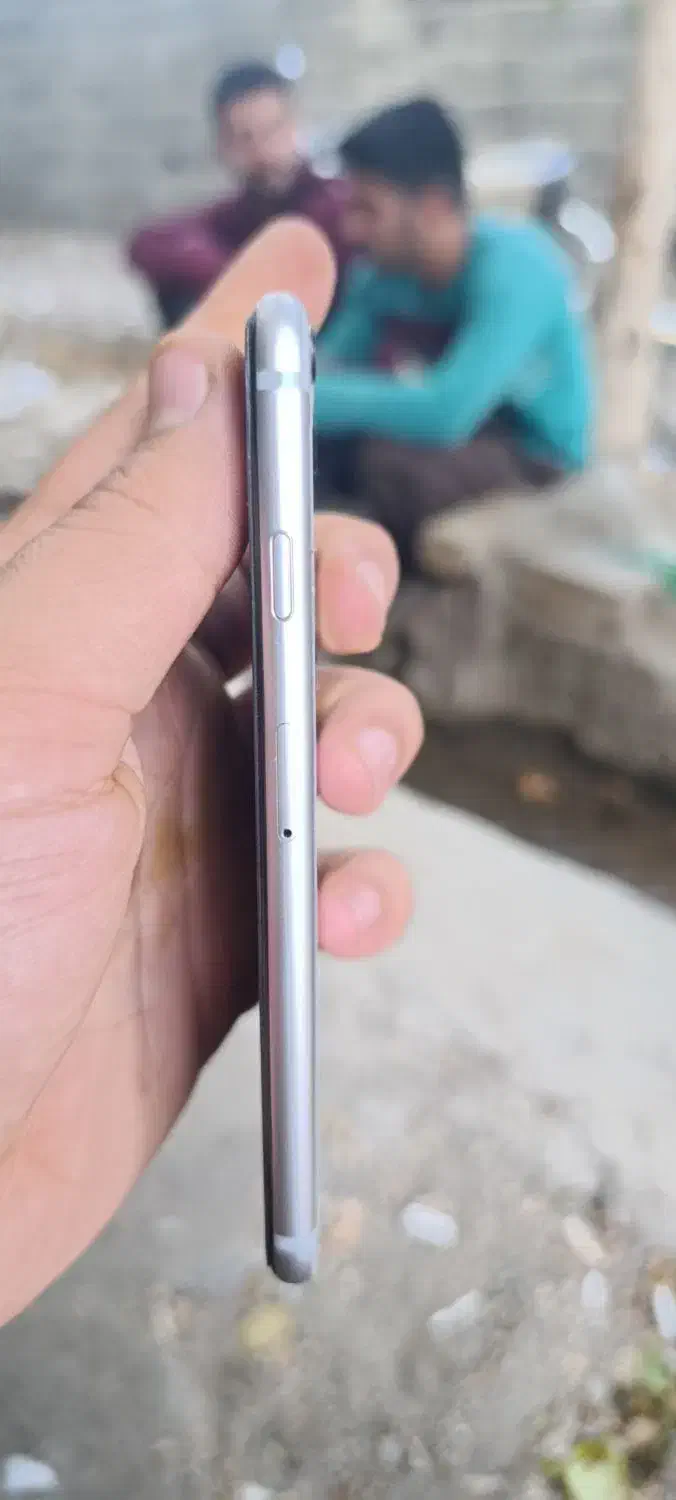 آیفون 6s|موبایل|قم, آذر (نکویی)|دیوار