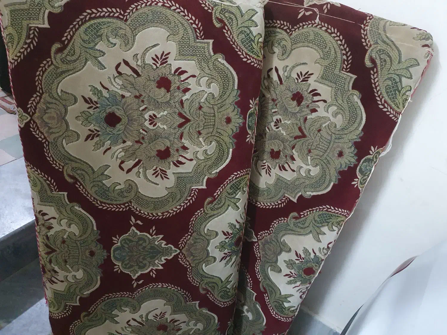 پشتی|پشتی|آران و بیدگل, |دیوار