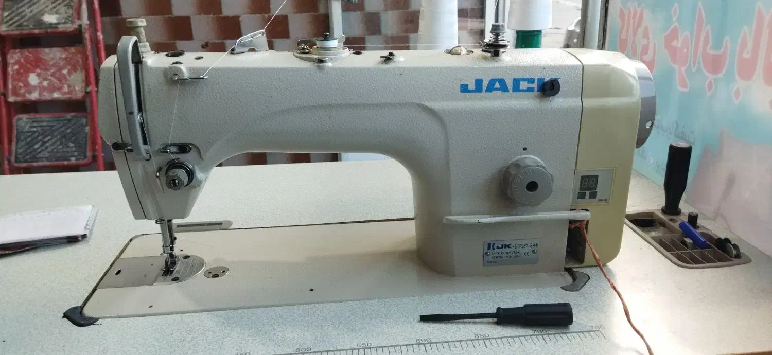 چرخ راسته دوز و چهار نخ|چرخ خیاطی و ریسندگی|نورآباد, |دیوار