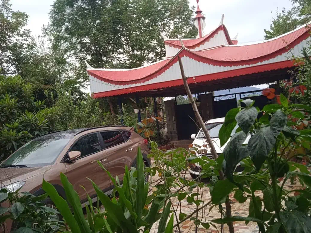 کلبه تک خواب جنگلی سنتی فومن|اجارهٔ کوتاهمدت ویلا و باغ|فومن, |دیوار