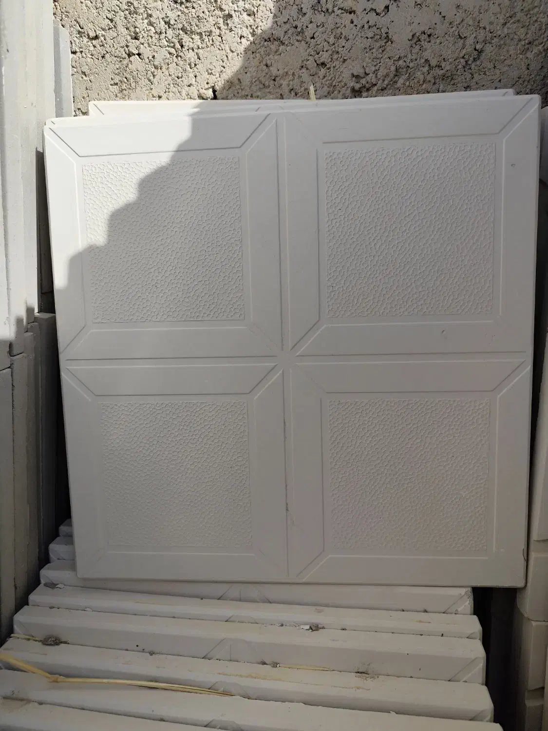 حراج موزاییک و بلوک و پایه فنس و سیمان و ماسه|مصالح و تجهیزات ساختمان|کنگاور, |دیوار