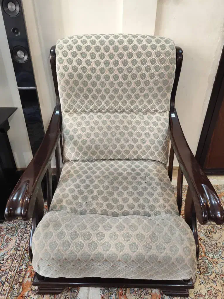 مبل آمریکایی چوب روسی 7 نفر و میز ناهار خوری 6 نفر|مبلمان خانگی و میز عسلی|تهران, دهقان|دیوار