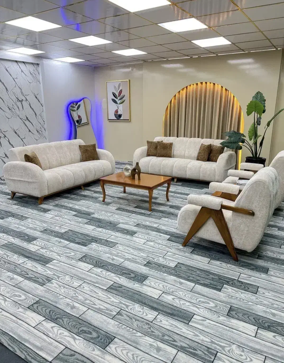 مینیمال|مبلمان خانگی و میز عسلی|اقبالیه, |دیوار