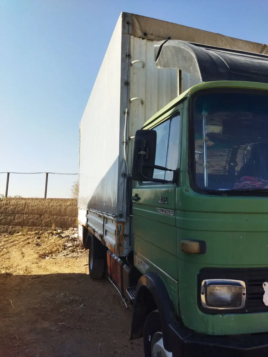 خاور۸۰۸مدل۷۲ایران|خودرو سنگین|ساوه, |دیوار